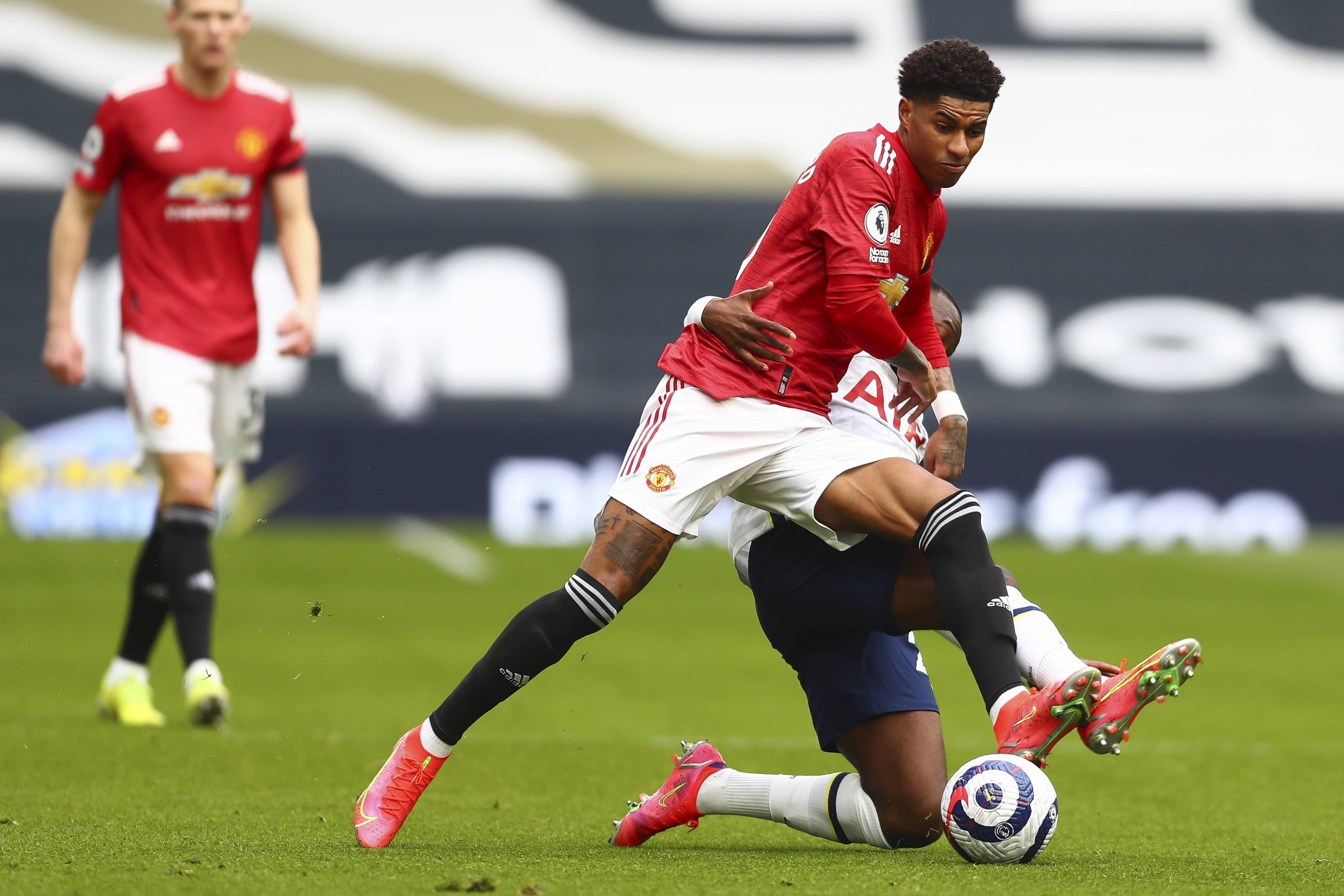 要替补和潜 要替补和潜