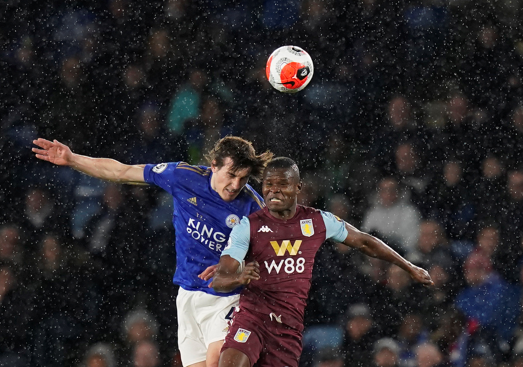 年对阵皇家 年对阵皇家